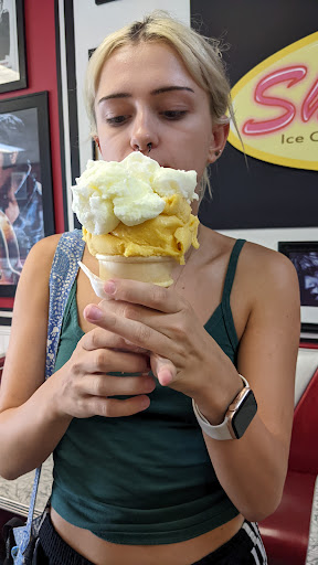 Dessert Shop «SH-Booms Ice Cream & The Oldies», reviews and photos, 42609 US-27, Davenport, FL 33837, USA