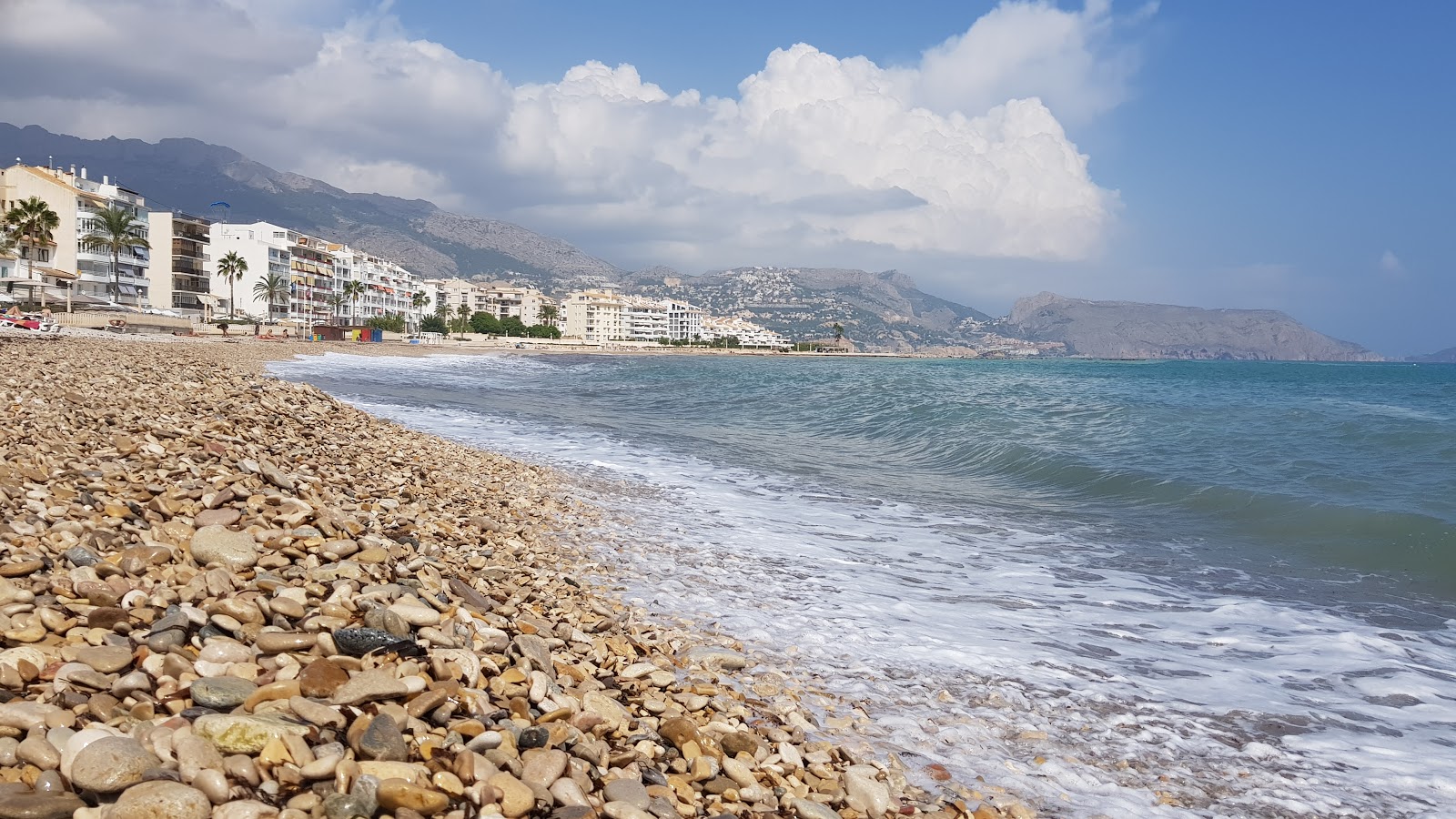 Foto di Platja de l'Espigo con parzialmente pulito livello di pulizia