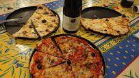 Plats et boissons du Pizzeria Massilia Pizza à Saint-Marcel-lès-Annonay - n°1