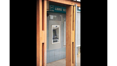 Distributeur Saint-Pierre - Crédit Agricole à Saint-Pierre