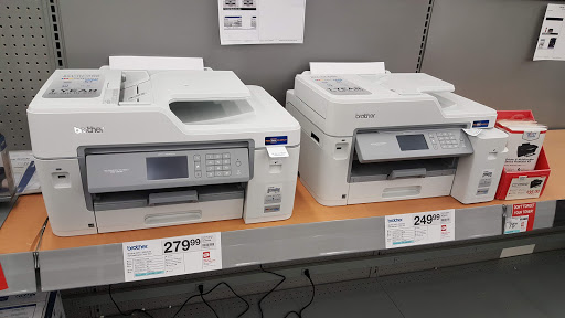 Office Supply Store «Staples», reviews and photos, 7708 Richmond Hwy, Alexandria, VA 22306, USA