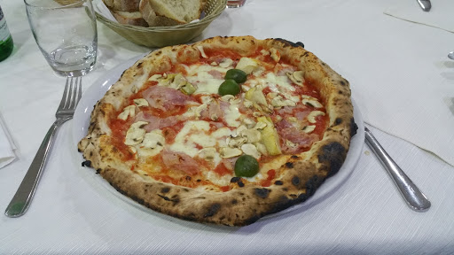 ANTOVIN - Pizzeria | Ristorante in Airola, Provincia di Benevento