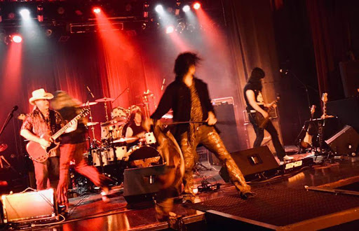 Pizza Restaurant «Flying Pie Pizzeria», reviews and photos, 16691 SE McLoughlin Blvd, Milwaukie, OR 97267, USA