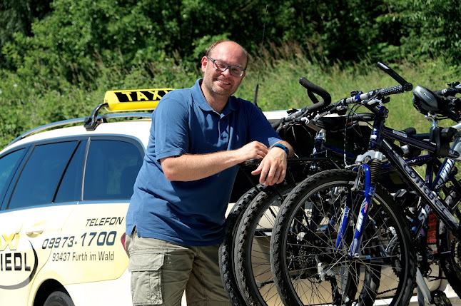 Franz Riedl; Taxi - Unternehmen - Cham