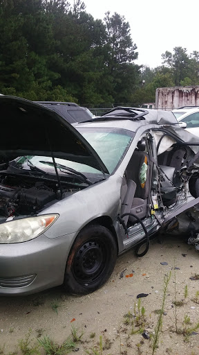 Auto Body Shop «Mikes Body Shop», reviews and photos, 2840 Holmestown Rd, Myrtle Beach, SC 29588, USA