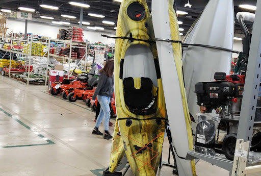 Farm Equipment Supplier «Family Farm & Home», reviews and photos, 27311 Telegraph Rd, Flat Rock, MI 48134, USA