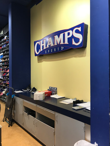 Shoe Store «Champs Sports», reviews and photos, 6600 Topanga Canyon Blvd, Canoga Park, CA 91303, USA