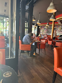 Atmosphère du Restaurant américain Indiana Café - Gambetta à Paris - n°2