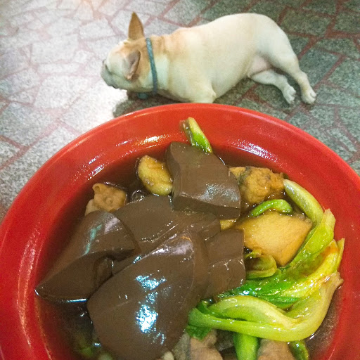 三顧茅廬 中興店