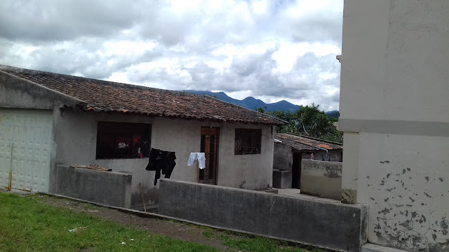 7Q45+2HV, Otavalo, Ecuador