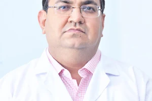 Dr. Navin Chobdar | Vascular Surgeon in Delhi | Varicose Vein Treatment, Diabetic Foot Specialist, Best Dialysis Centre Delhi image