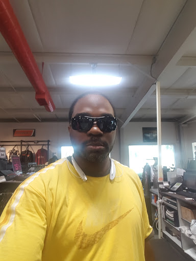 Motorcycle Dealer «Phantom Harley-Davidson», reviews and photos, 291 N Cypress Dr, Manteno, IL 60950, USA