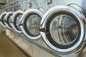 Clean & Quick Laundromat - Newton Falls image