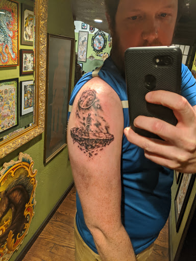 Tattoo Shop «Landmark Tattoo», reviews and photos, 609 E 13th Ave, Denver, CO 80203, USA
