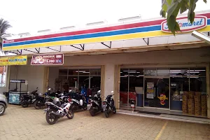 Indomaret Pemuda Batang image