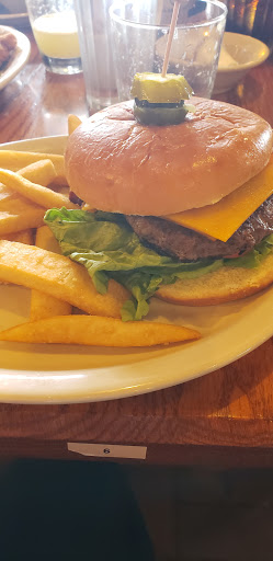 American Restaurant «Cracker Barrel Old Country Store», reviews and photos, 3160 Green Mt Crossing Dr, Shiloh, IL 62269, USA