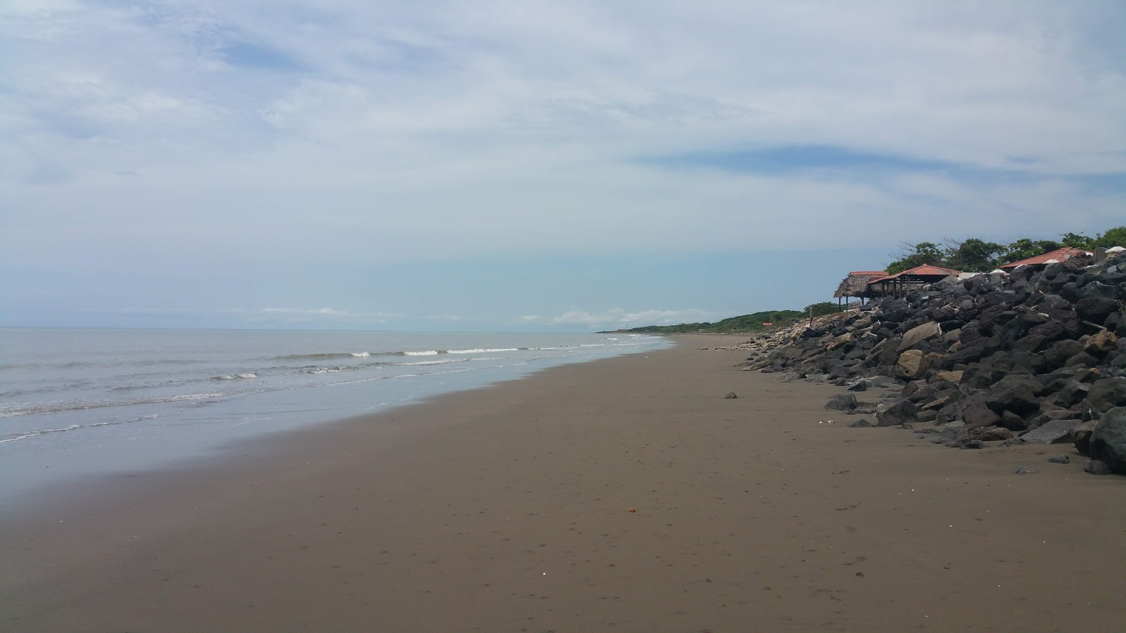 Photo of Bella Vista Beach with partly clean level of cleanliness