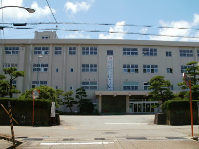 富山県立新湊高等学校