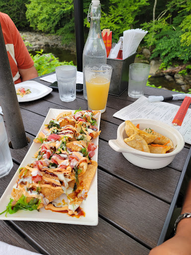 Restaurant «Matterhorn Restaurant», reviews and photos, 4969 Mountain Rd, Stowe, VT 05672, USA