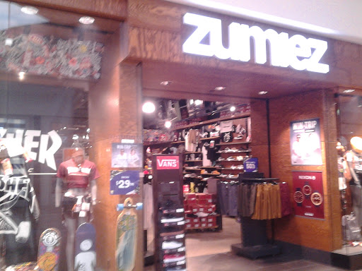 Clothing Store «Zumiez», reviews and photos, 270 Briarwood Cir G103, Ann Arbor, MI 48108, USA