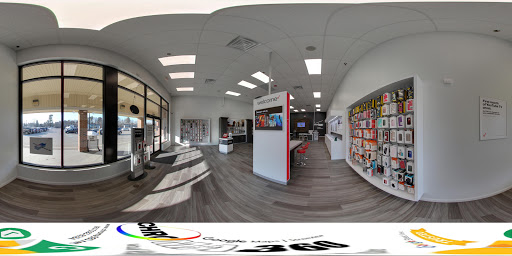 Cell Phone Store «Verizon Wireless Stow MA», reviews and photos, 117 Great Rd, Stow, MA 01775, USA