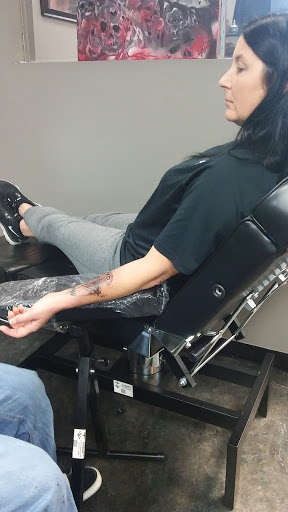 Tattoo Shop «Ink Shop», reviews and photos, 10979 Coursey Blvd, Baton Rouge, LA 70816, USA