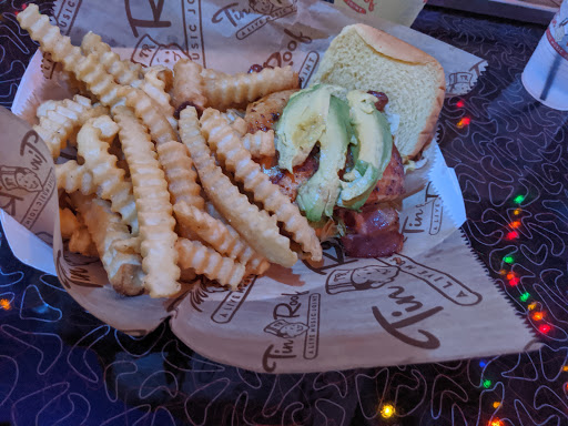 Live Music Bar «Tin Roof», reviews and photos, 32 Market Pl, Baltimore, MD 21202, USA