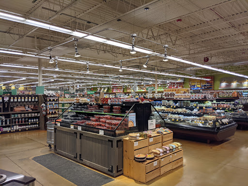 Grocery Store «Fresh Thyme Farmers Market- Naperville», reviews and photos, 790 Royal St George Dr, Naperville, IL 60563, USA
