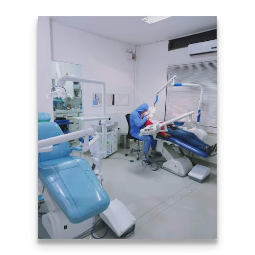 Clínica Dental Montes & Nolasco - Callería