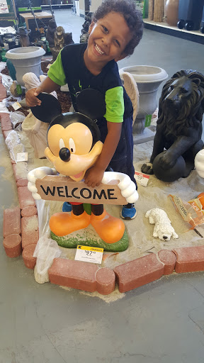 Discount Store «Kmart», reviews and photos, 23222 Valencia Blvd, Valencia, CA 91355, USA