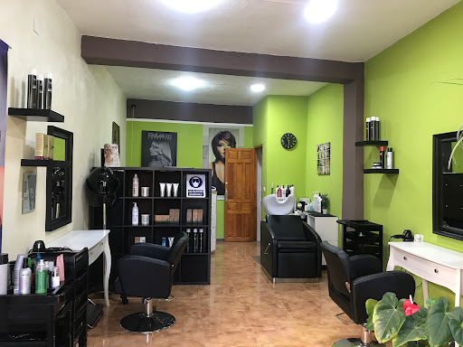 Peluquería Lisa en Almuñécar, Granada