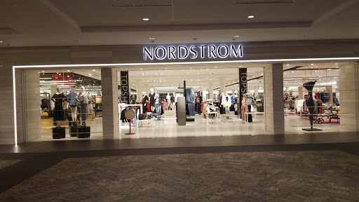 Nordstrom Mayfair, 2424 N Mayfair Rd, Wauwatosa, WI 53226, USA, 