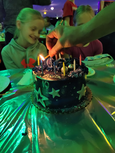 Bakery «Sweet Retreat Cake Boutique», reviews and photos, 227 N Main St, Loyal, WI 54446, USA