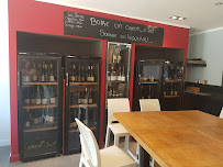 Atmosphère du Restaurant français Le Bistrot à Vin de Serine à Ampuis - n°13
