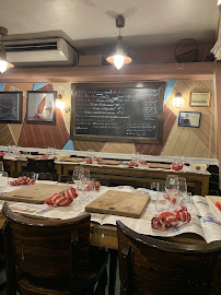 Atmosphère du Restaurant de fruits de mer Le Crabe Marteau à Paris - n°2