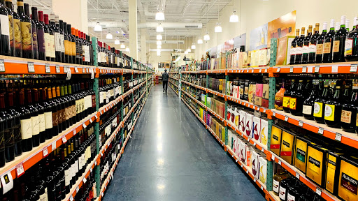 Liquor Store «Warehouse Wine & Liquor», reviews and photos, 113 Mill Plain Rd #6, Danbury, CT 06811, USA