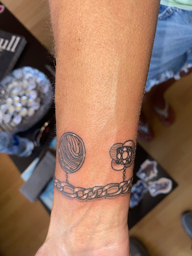 Tattoo Shop «New Tribe Tattoo», reviews and photos, 6804 W 111th St, Worth, IL 60482, USA