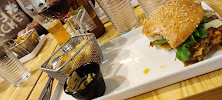 Plats et boissons du Restaurant de hamburgers Un Burger à L'Ouest Pluvigner - n°10