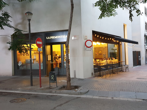 Información y opiniones sobre Restaurante La Piemontesa de Sabadell
