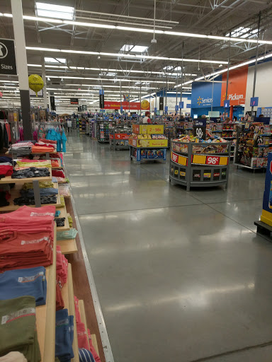 Movie Rental Kiosk «Redbox», reviews and photos, 1309 E Hackberry St, Salem, IN 47167, USA