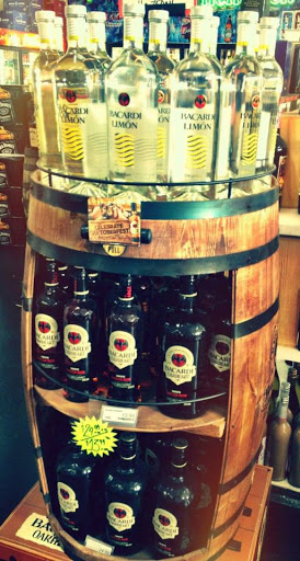 Liquor Store «23 LIQUOR STORE», reviews and photos, 3163 Hallandale Beach Blvd, Hallandale Beach, FL 33009, USA