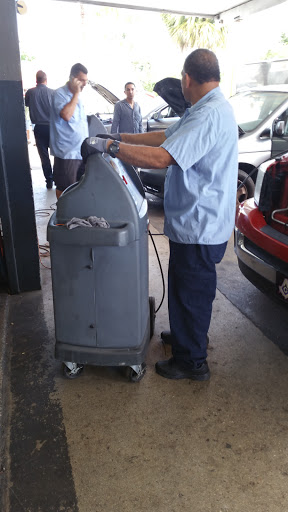 Auto Radiator Repair Service «AAA Radiator and Auto Air Conditioning», reviews and photos, 15570 W Dixie Hwy, North Miami Beach, FL 33162, USA