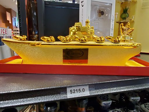 Liquor Store «Blanchards Wines & Spirits», reviews and photos, 418 Lagrange St, West Roxbury, MA 02132, USA