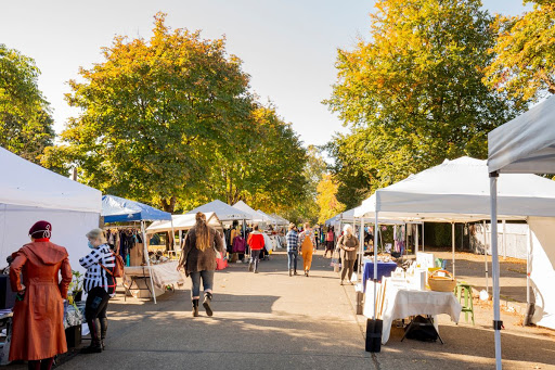 Grocery Store «Red Barn Natural Grocery», reviews and photos, 357 Van Buren St, Eugene, OR 97402, USA