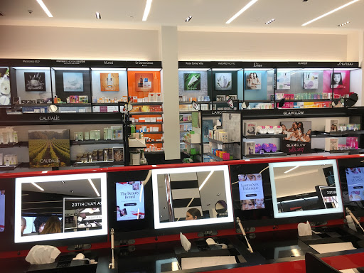 Cosmetics Store «SEPHORA», reviews and photos, 2855 Stevens Creek Blvd #1067, Santa Clara, CA 95050, USA