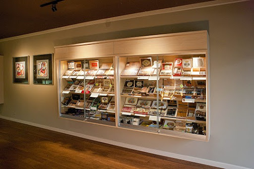 Cigar Shop «Fumare Smoke Shop», reviews and photos, 4333 Hazel Ave, Fair Oaks, CA 95628, USA