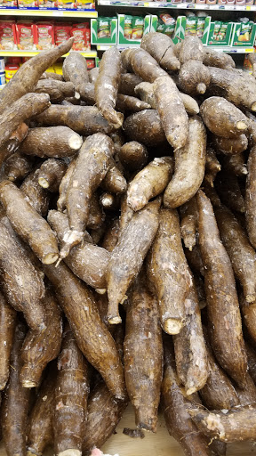 Shopping Mall «Pines Shopping Center», reviews and photos, 650 Elden St, Herndon, VA 20170, USA