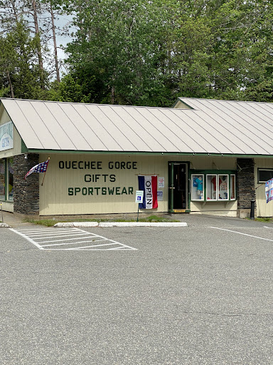 Gift Shop «Quechee Gorge Gifts & Sportswear», reviews and photos, 6053 Woodstock Rd, Quechee, VT 05059, USA