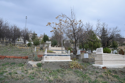 Kıbrıs Köyü Mezarlığı
