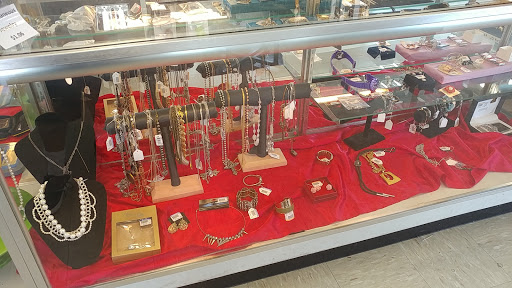 Thrift Store «Goodwill Crystal River Store Crystal River Plaza», reviews and photos